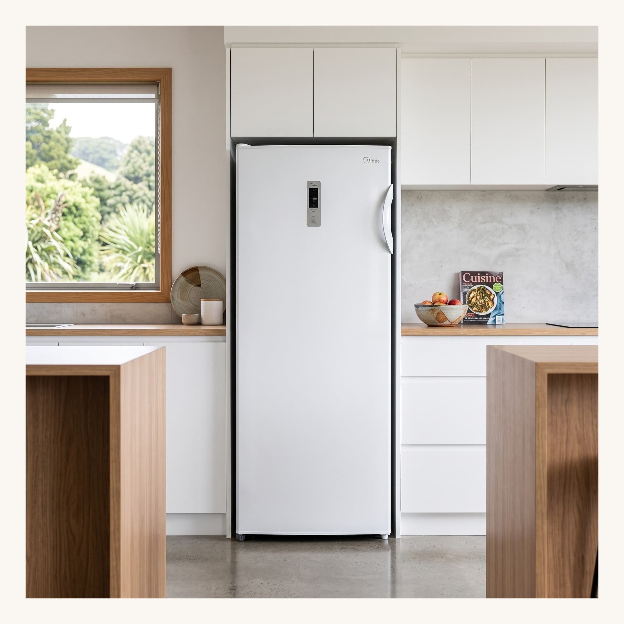 Midea MDRU327FGF01AP upright fridge